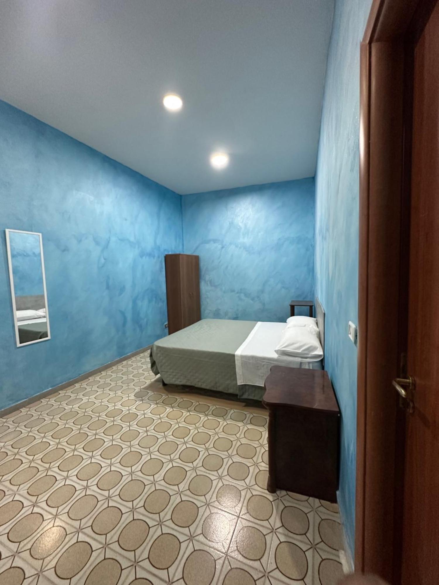 Holiday House Clara&Vincenzo Napoli Dış mekan fotoğraf