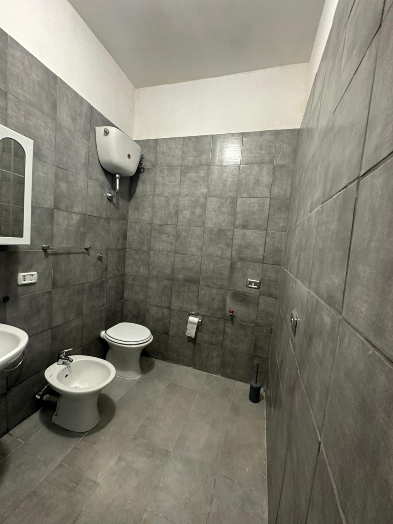Holiday House Clara&Vincenzo Napoli Dış mekan fotoğraf